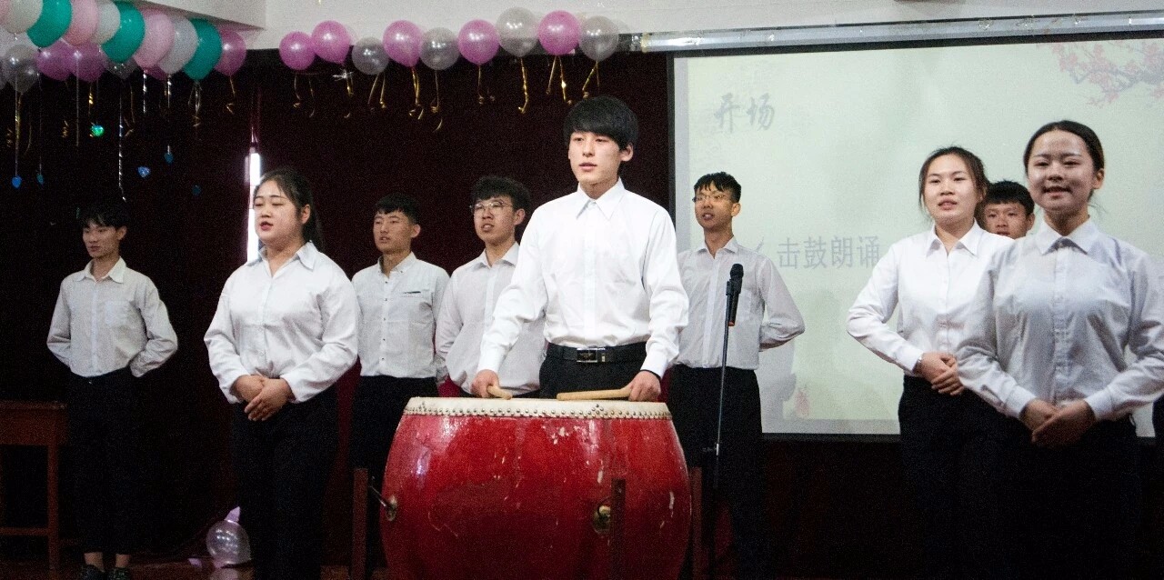 1526345852773711.jpg 1526345852773711.jpg