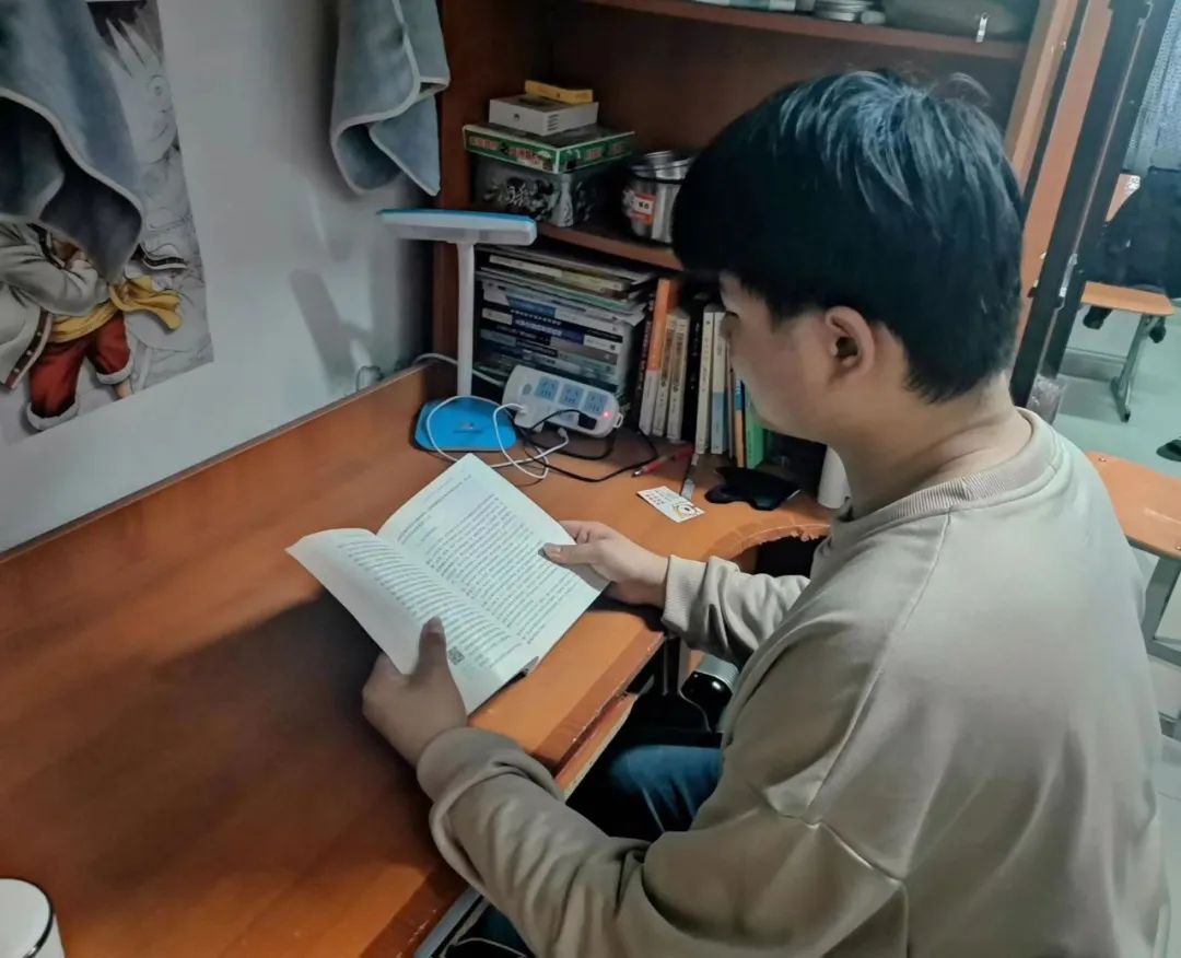 1650713654266581.jpg 1650713654266581.jpg