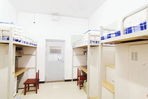 1651490816413793.jpg 抗击疫情 静态管理 凝聚班级力量,绽放青春风采②2_副本.jpg