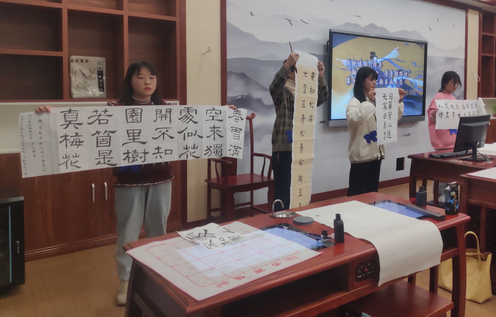 1603861633678912.jpg 1603861633678912.jpg