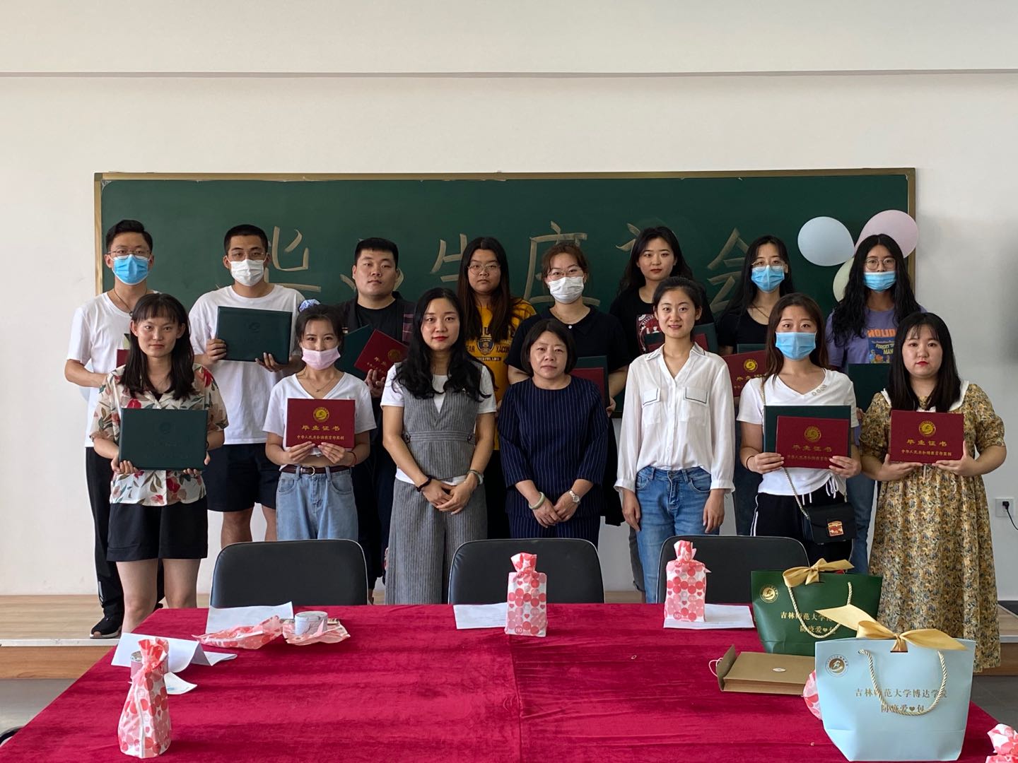 1595560475548698.jpg 1595560475548698.jpg