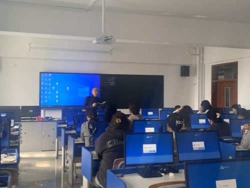 1714120456942482.png 图片3.png