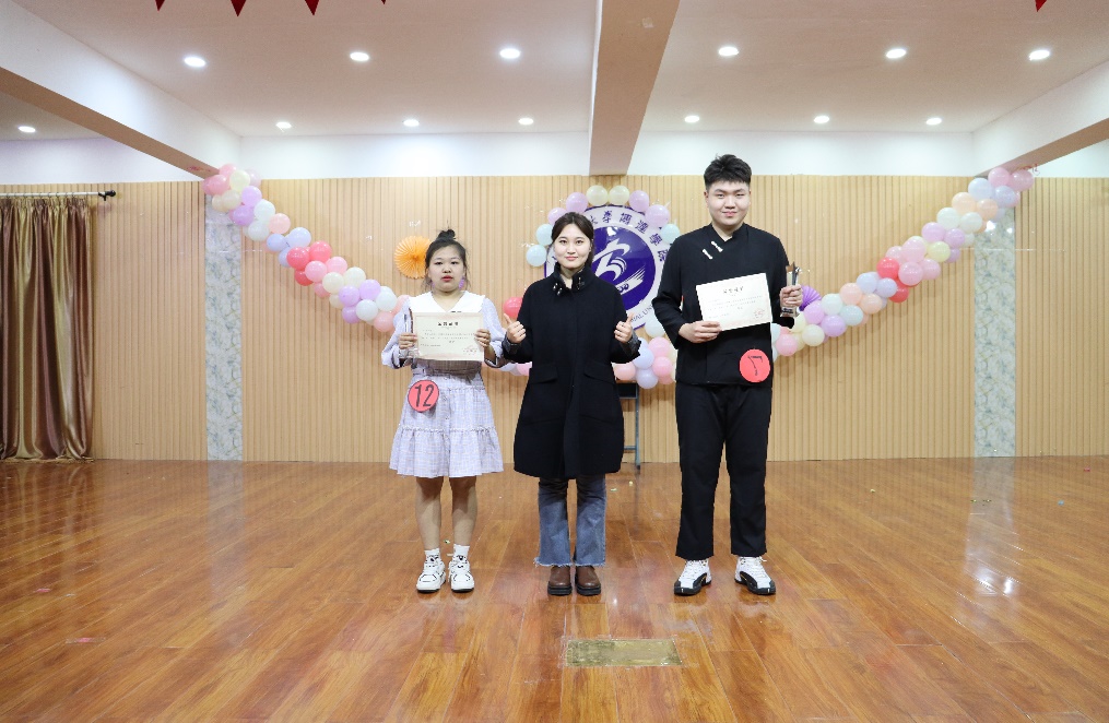 1681718401118165.jpg 1681718401118165.jpg