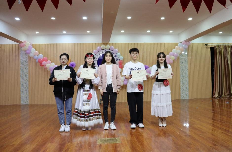 1681718401715317.jpg 1681718401715317.jpg