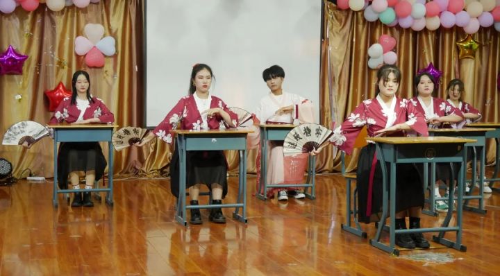 1623978782152289.jpg 640.webp (9).jpg